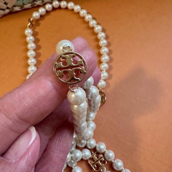 Tory Burch - 8 Inch Pearl necklace - Picture 2 of 2